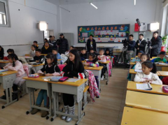 ��ͯ��־�����Ӱ����һ�������졷֮�����������ˡ�����������